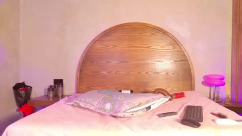 Molly Jackson online show from August 7, 2:33 am