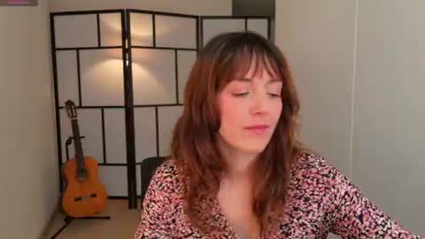  MOLLY   online show from July 30, 5:09 pm