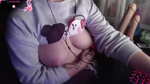 molly_royse online show from August 15, 5:06 pm