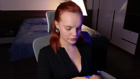 Molly online show from August 15, 2:04 am