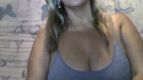 Molly Bunny online show from August 7, 3:06 am