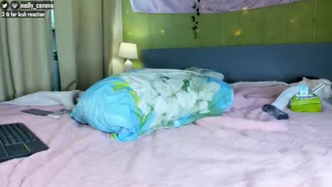 Molly online show from July 27, 3:06 pm