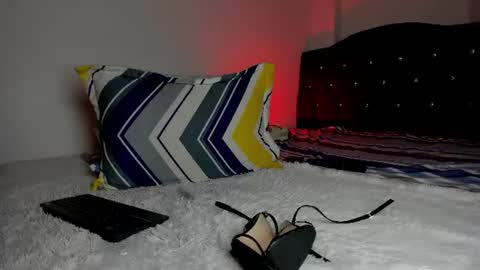 Molly online show from August 8, 11:27 pm