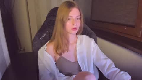 mollydangerous online show from July 31, 6:57 pm