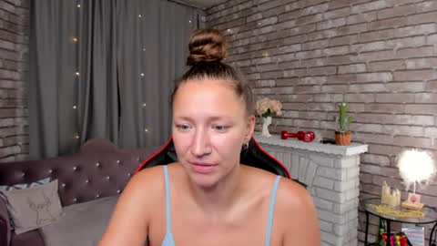 MollyNay online show from August 3, 3:02 am
