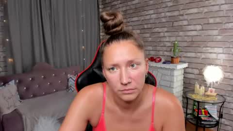 MollyNay online show from August 12, 4:48 am