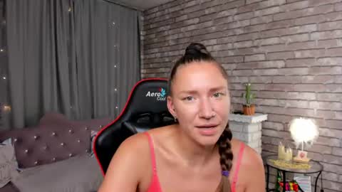 MollyNay online show from August 13, 6:27 am