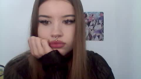 Molly online show from July 17, 6:41 pm