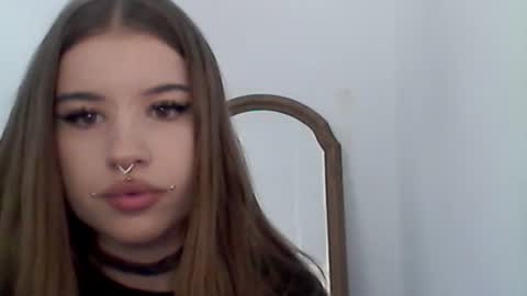 Molly online show from August 12, 8:55 pm
