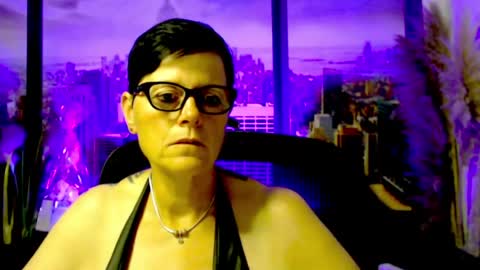 MollySun Nina Randmann online show from August 4, 5:10 pm