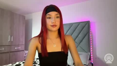 mollywalter online show from July 24, 6:33 pm
