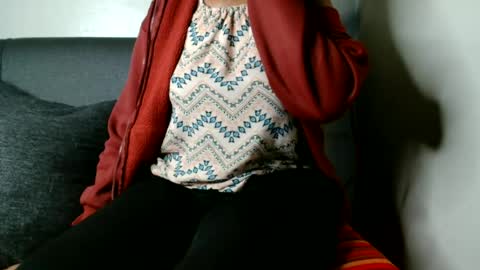 Molly online show from June 18, 9:53 am