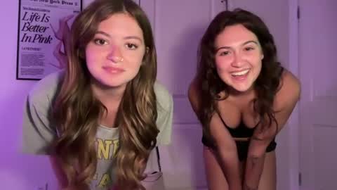 Molly Moon online show from August 4, 5:26 am