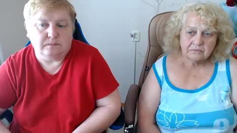 Mommy99X online show from July 22, 9:33 am