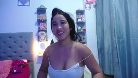 ANDREA online show from July 8, 1:42 am