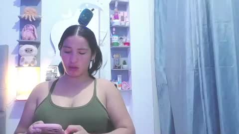ANDREA online show from August 6, 1:15 am