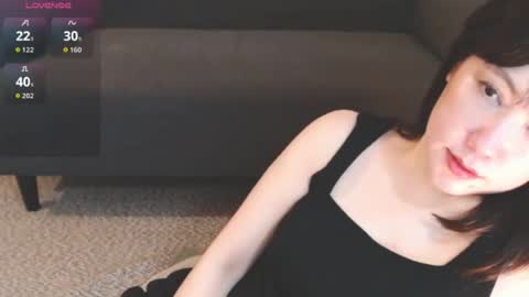 Momo online show from August 13, 4:37 am