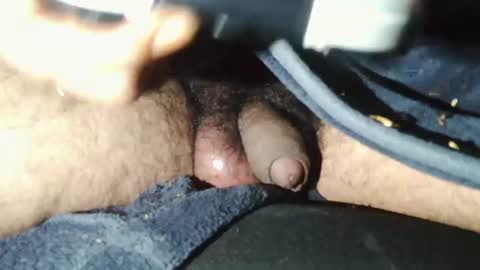 momviolater online show from August 7, 3:50 am
