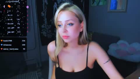   online show from July 30, 7:53 pm