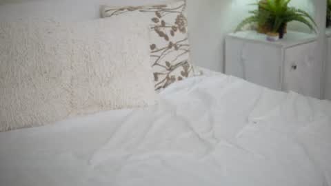  Mona  online show from August 14, 10:57 pm