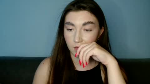 sweet girl and shine body online show from July 30, 1:29 pm