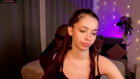 Hi  Im Monica  online show from July 14, 3:04 pm