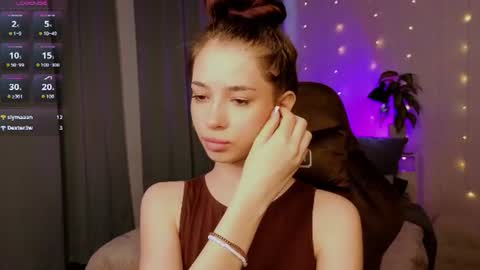Hi  Im Monica  online show from July 18, 2:51 pm