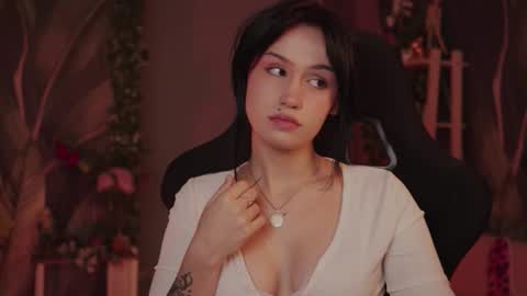 monica online show from August 4, 1:02 am