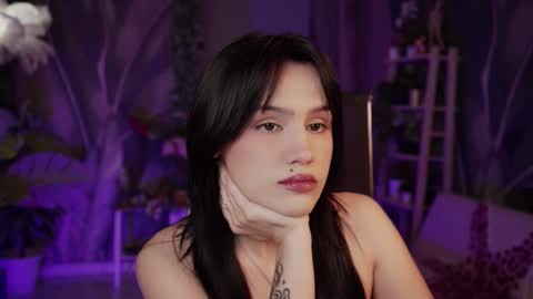 monica online show from August 7, 11:38 pm