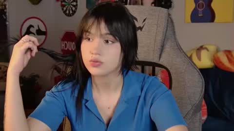 monica online show from August 13, 3:20 am