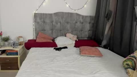 monicatsx online show from July 13, 5:03 am