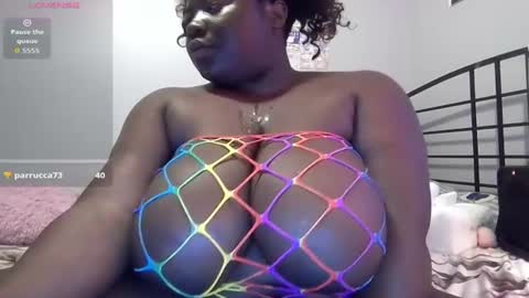 MoniLisa online show from July 18, 2:23 am