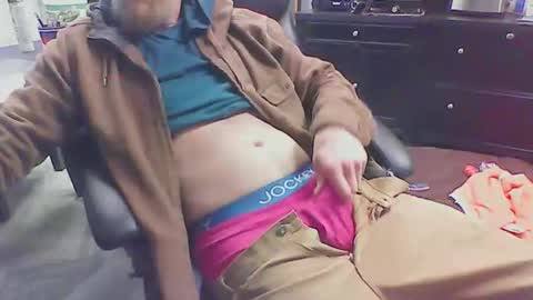 monkeypants0 online show from April 9, 4:59 pm