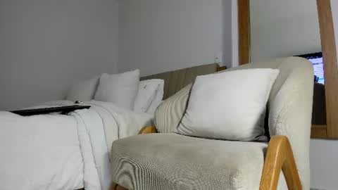 monkeys_pug online show from July 29, 3:02 am