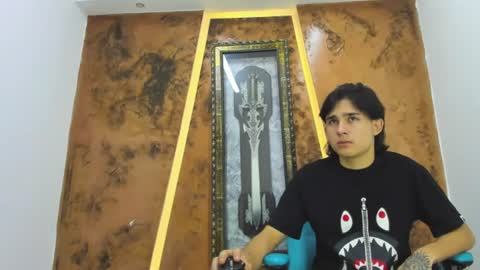 monky_0002 online show from July 9, 3:55 am