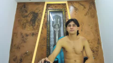 monky_0002 online show from July 9, 8:30 am