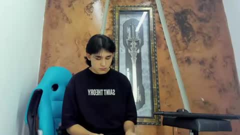 monky_0002 online show from July 15, 4:46 am