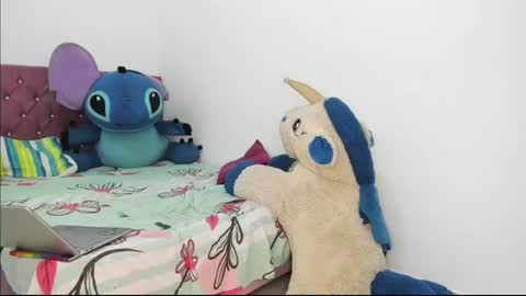 monky_0002 online show from August 9, 3:24 pm
