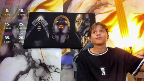 mono_blonde online show from August 1, 5:08 pm