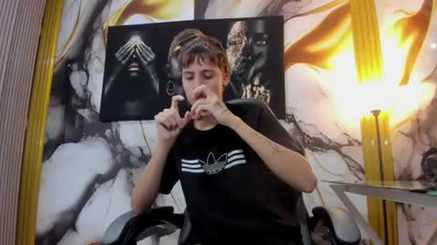 mono_blonde online show from August 12, 1:02 pm