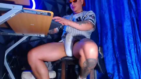 dorian online show from July 15, 4:13 am