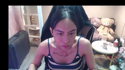 ELYSE YOUR GIRL online show from July 4, 11:01 am