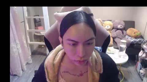 ELYSE YOUR GIRL online show from August 3, 12:12 pm