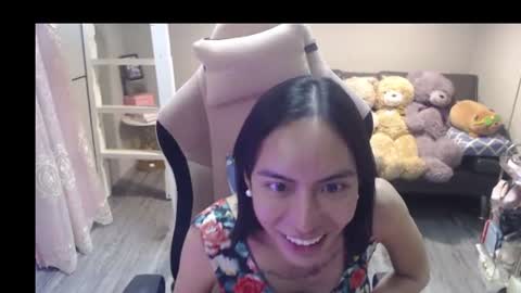ELYSE YOUR GIRL online show from August 4, 7:22 pm