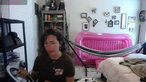 Lydia Mooney online show from July 14, 8:09 pm