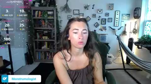 Lydia Mooney online show from July 21, 10:45 pm