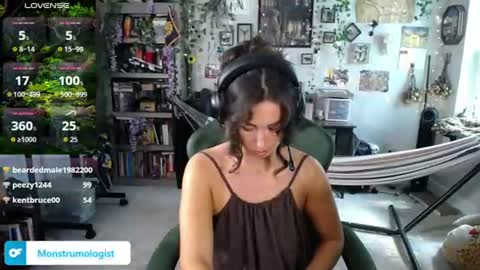 Lydia Mooney online show from July 29, 8:38 pm