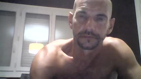 montmasse online show from July 25, 8:02 pm