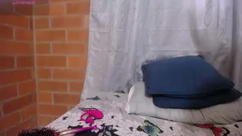 Luisa online show from August 15, 6:12 pm