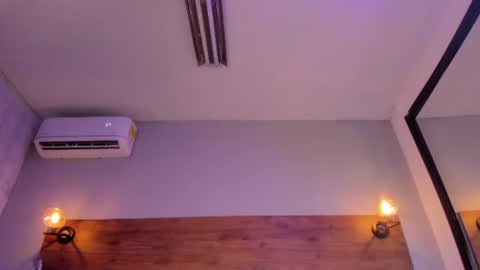 monwuw online show from July 8, 3:54 am